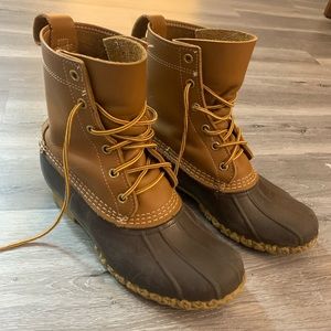 L.L. Bean Duck boots! Size 8 (run big)